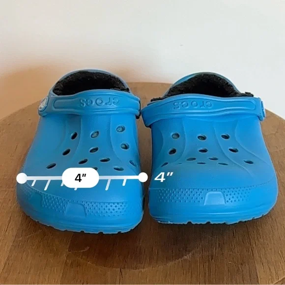 Crocs Kids Unisex Blue Outside With Black Warm Fuzzy Lining Material Size J4 2 - Picture 9 of 11